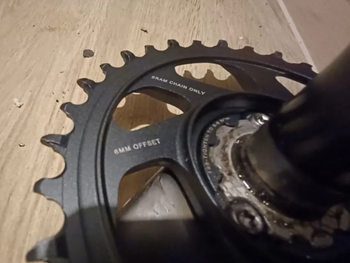 Truvativ Descendant Carbon Eagle GXP Crankset 32T bike de segunda mano — imagen 2 de 4