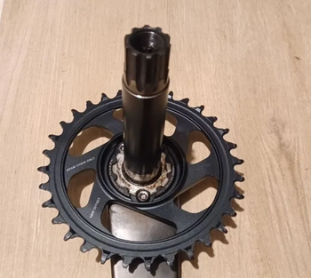 Truvativ Descendant Carbon Eagle GXP Crankset 32T bike de segunda mano — imagen 4 de 4