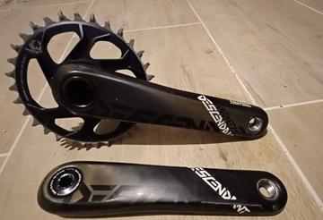 Używany Truvativ Descendant Carbon Eagle GXP Crankset 32T Drivetrain & Pedals