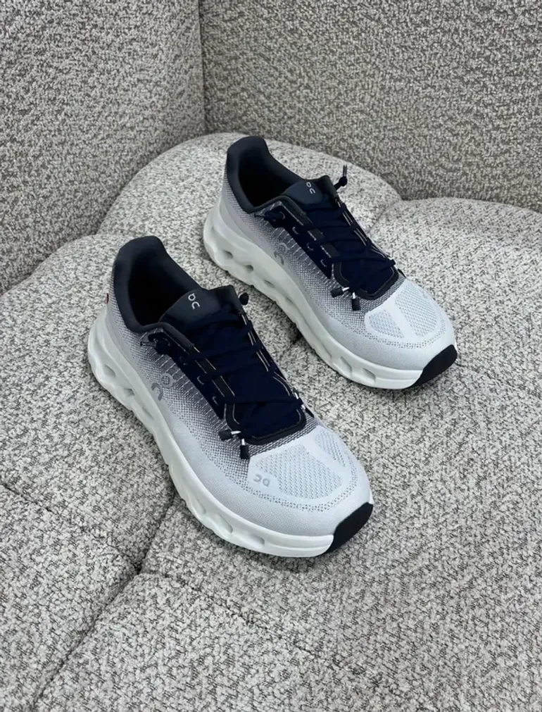Used On Running Cloud bike — image 2 of 3