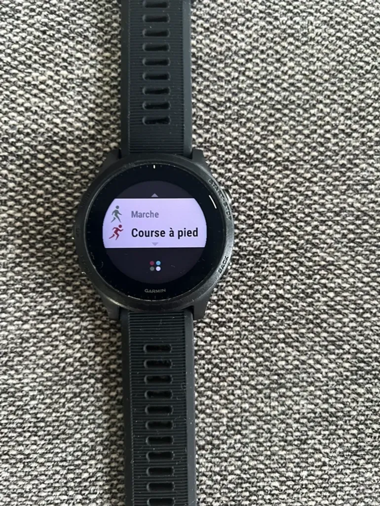 Tweedehands Garmin Forerunner 945 bike — afbeelding 3 van 5