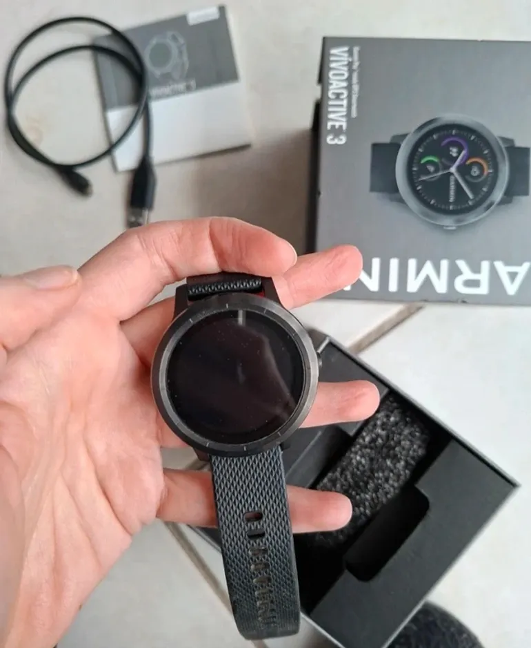Used Garmin Vivoactive 3 bike — image 2 of 3