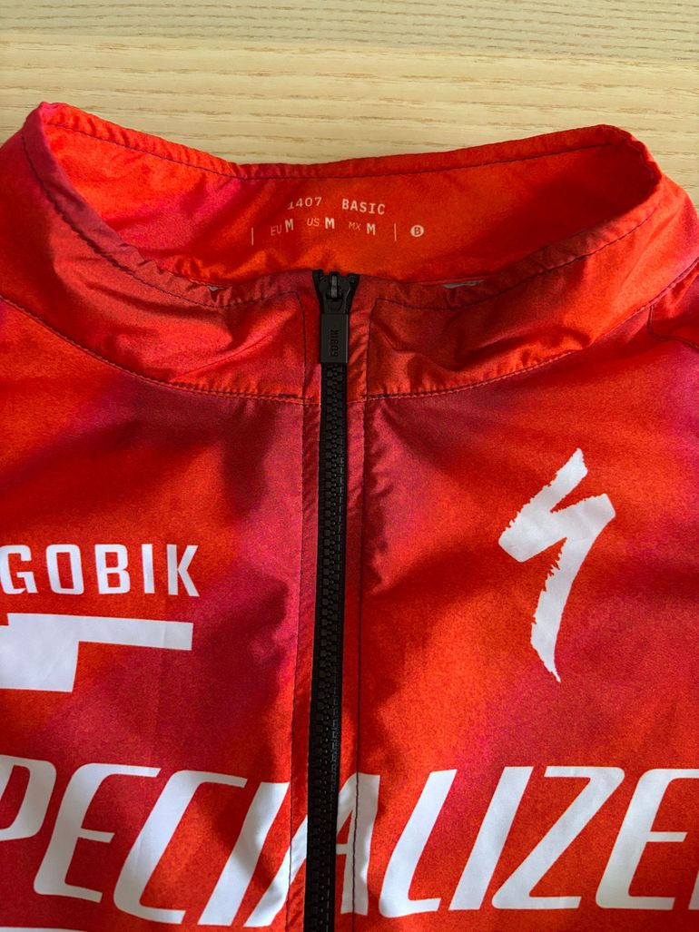 Used Gobik Smanicato Antivento Gilet 2025 bike — image 3 of 5