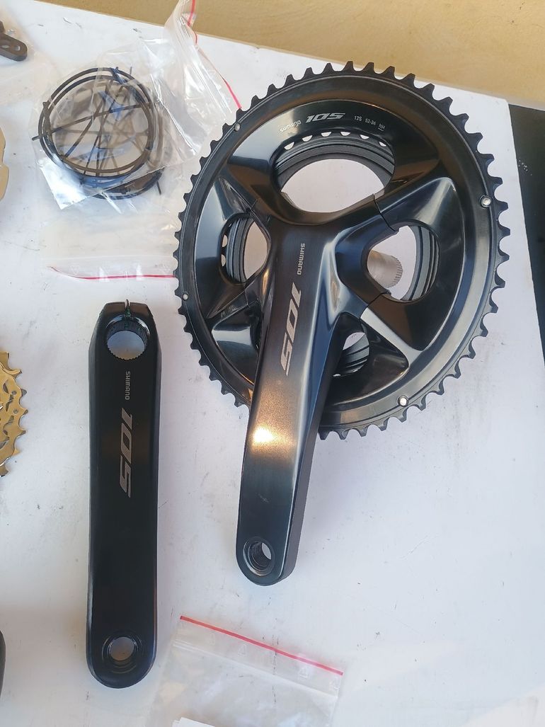 Used Shimano 105 Di2 R7170 12-speed Disk 2026 bike — image 5 of 7