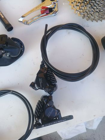 Used Shimano 105 Di2 R7170 12-speed Disk 2026 bike — image 2 of 7