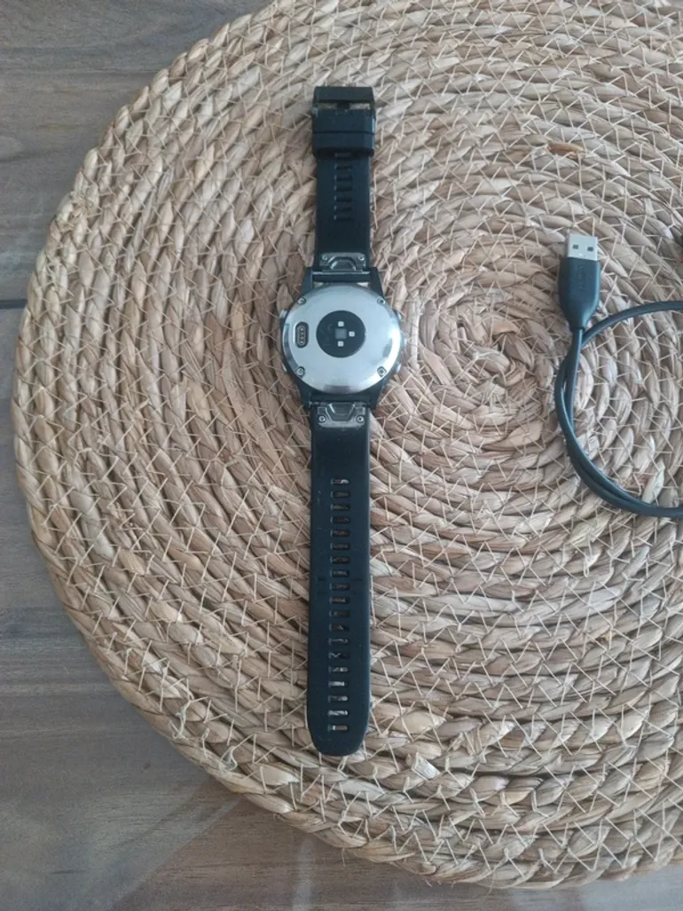 Used Garmin fenix 5 plus bike — image 4 of 5