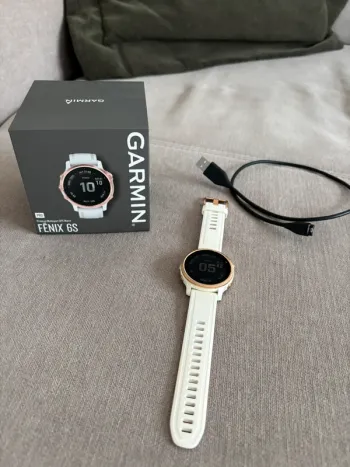 Used Garmin Fenix 6S Pro bike — image 2 of 5