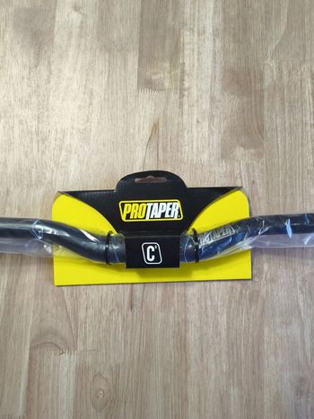Käytetty protaper Carbon 1" 810mm bike