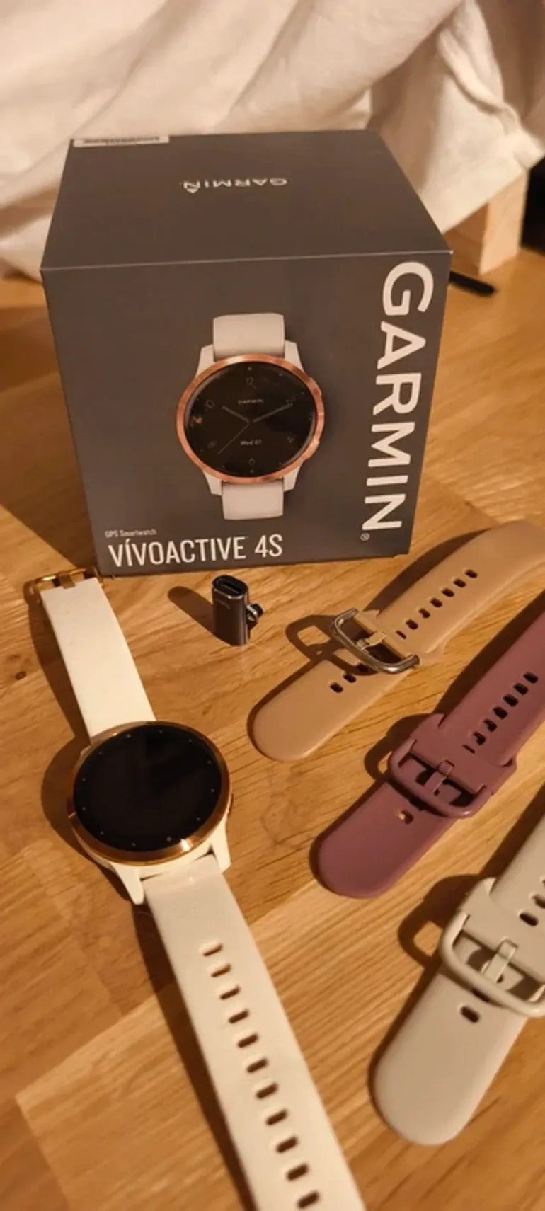 Used Garmin Vivoactive 4S bike — image 1 of 3