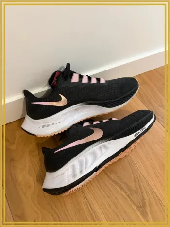 Nike Schuhe Damen 39 bike usato — immagine 5 di 13