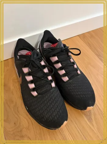 Nike Schuhe Damen 39 bike usato — immagine 10 di 13