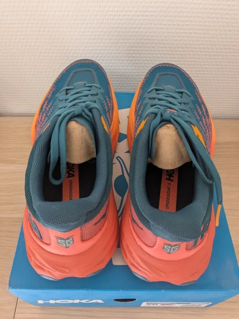 Used Hoka Speedgoat 5 bike — image 3 of 4