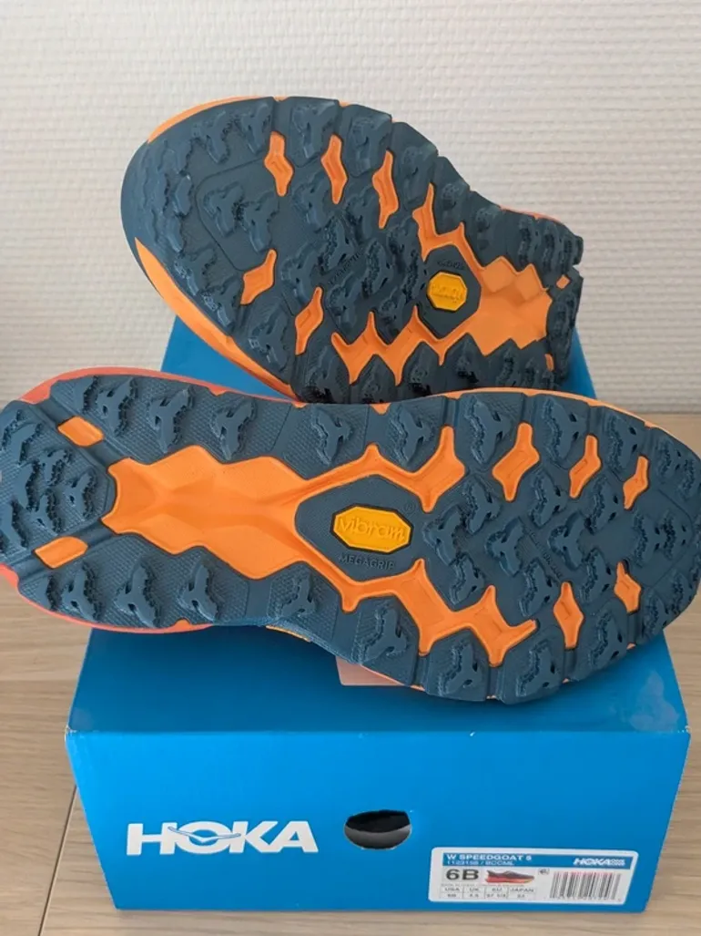 Used Hoka Speedgoat 5 bike — image 4 of 4