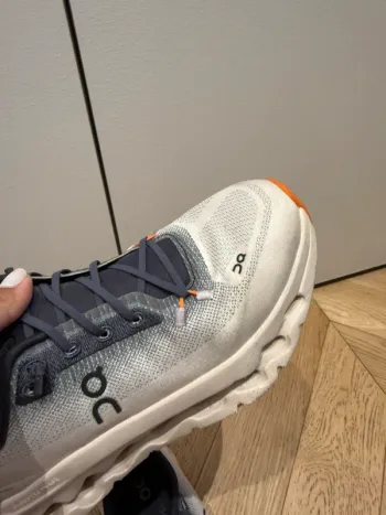 Used On Running Shoes bike — image 5 of 5