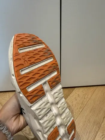 On Running Shoes bike usato — immagine 6 di 7