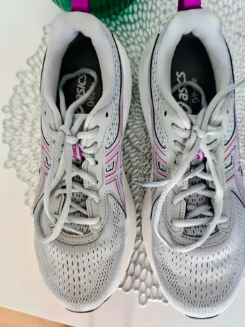 Tweedehands Asics Amplifoam bike — afbeelding 6 van 8