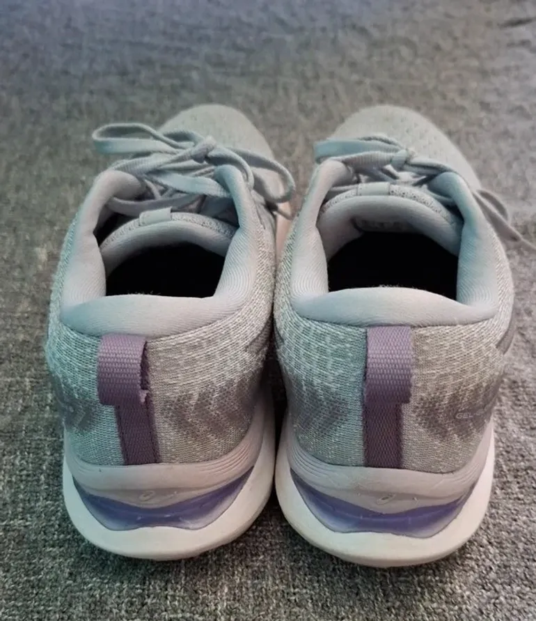 Used Asics Gel-Glorify 6 bike — image 3 of 7