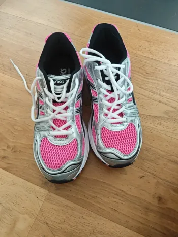Used Asics Gel Kayano 14 bike — image 13 of 13