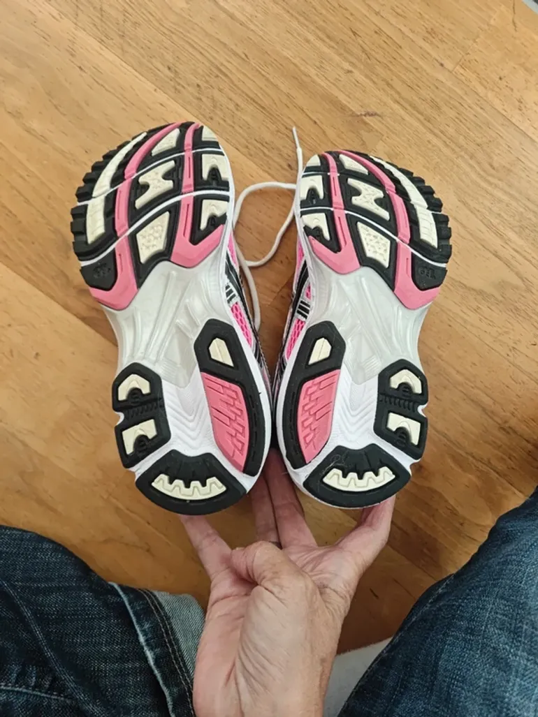 Used Asics Gel Kayano 14 bike — image 10 of 13