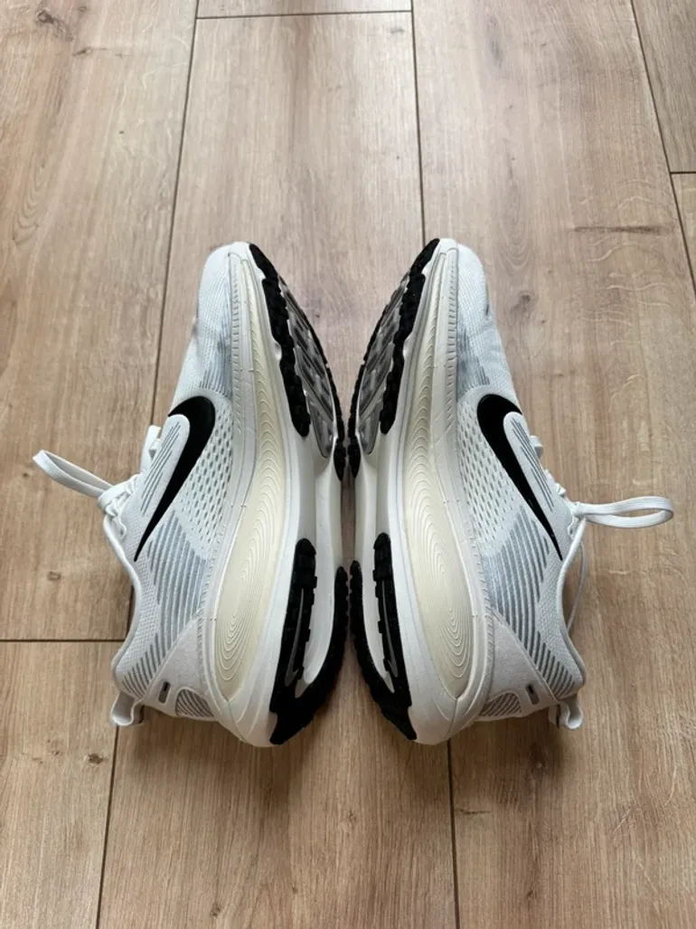 Gebrauchtes Nike Vomero 18 bike — Bild 5 von 10