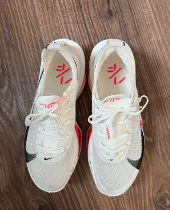 Tweedehands Nike Alphafly 3 bike — afbeelding 2 van 3