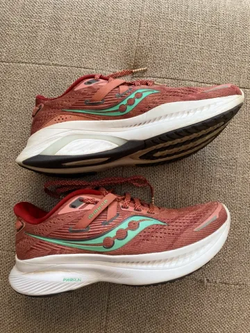 Tweedehands Saucony Guide 11 bike — afbeelding 1 van 3