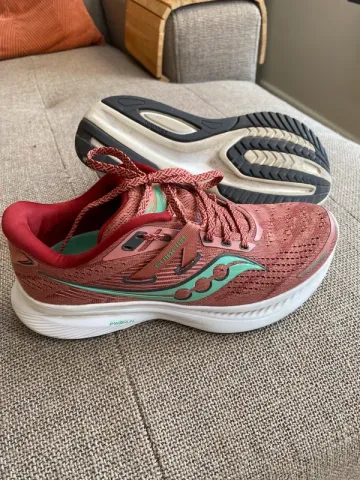 Tweedehands Saucony Guide 11 bike — afbeelding 2 van 3