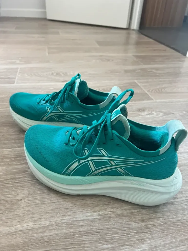 Used Asics Nimbus 27 bike — image 1 of 6