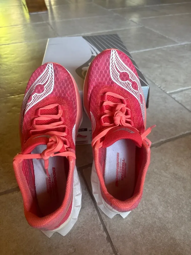 Used Saucony Endorphin Pro 4 bike — image 5 of 5