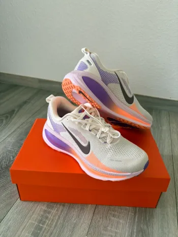 Gebrauchtes Nike Vomero 18 bike