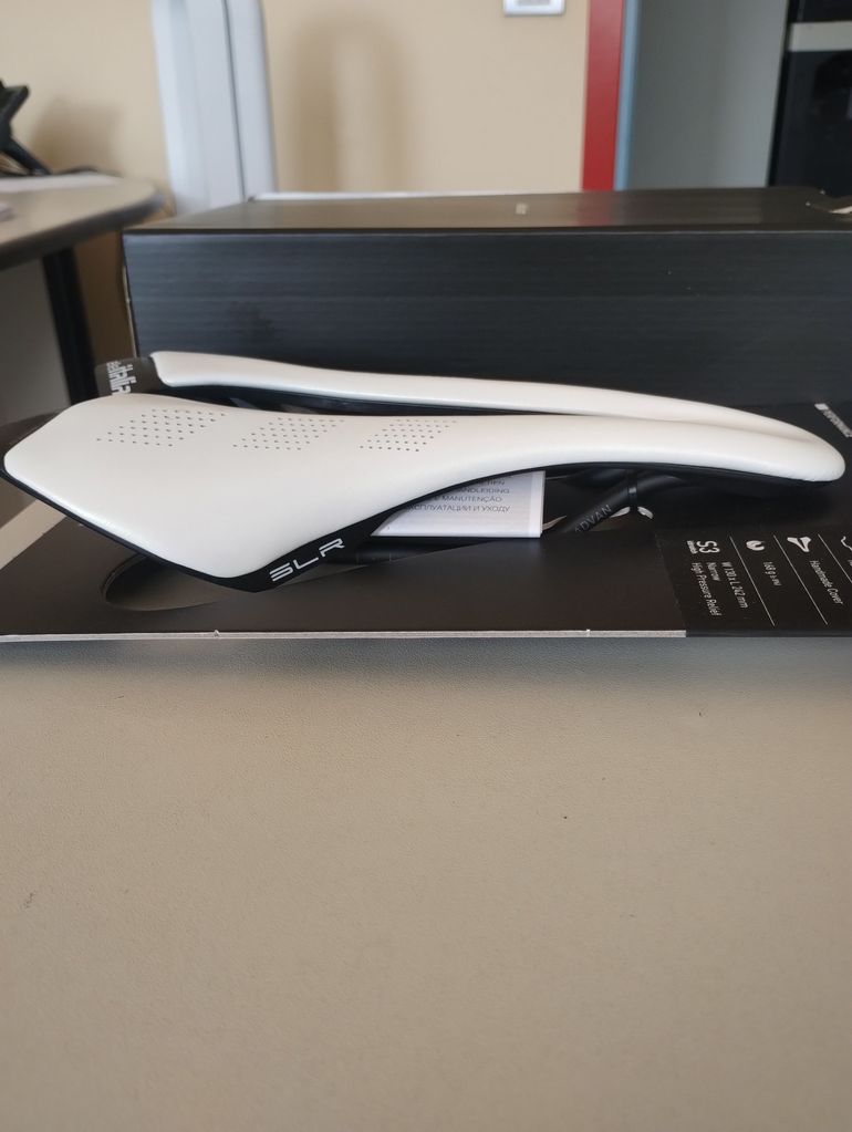 Used Selle Italia SLR ADVAN OPAL WHITE 2026 bike — image 3 of 6