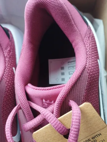 Nike Sneaker bike usato — immagine 5 di 9