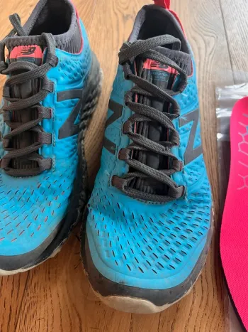 Used New Balance Trail bike — image 2 of 5