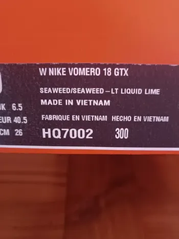 Käytetty Nike Vomero Gore-Tex bike — kuva 7 / 7
