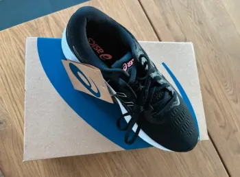 Used Asics GEL-SONOMA 6 bike