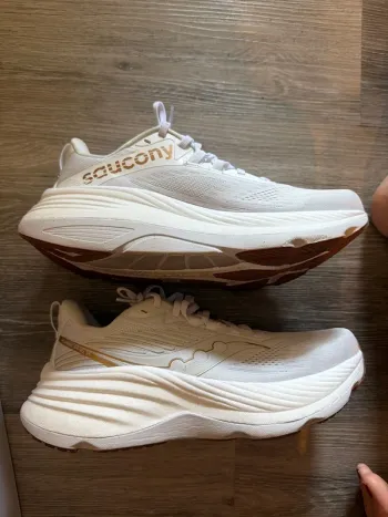 Brugt Saucony Hurricane 24 bike