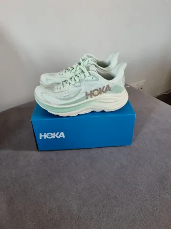 Hoka Clifton 10 bike usato