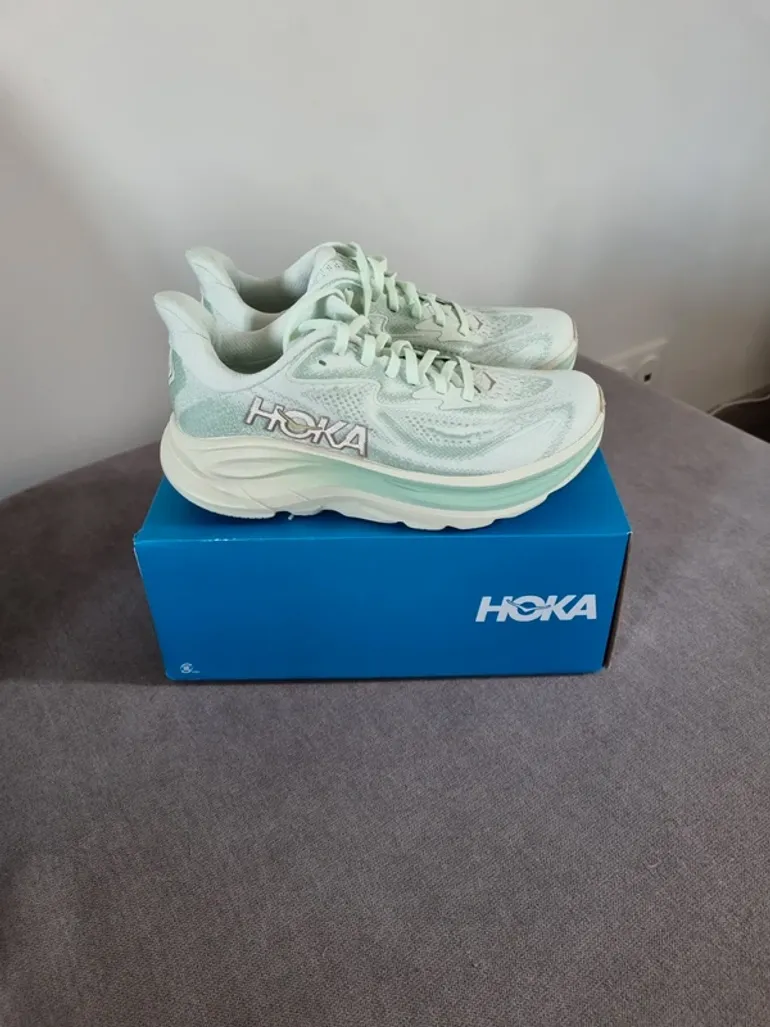 Hoka Clifton 10 bike usato — immagine 3 di 7