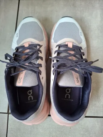 Used On Running Cloudrunner bike — image 3 of 10