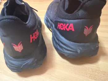 Used Hoka Gore-Tex Vibram bike — image 3 of 5