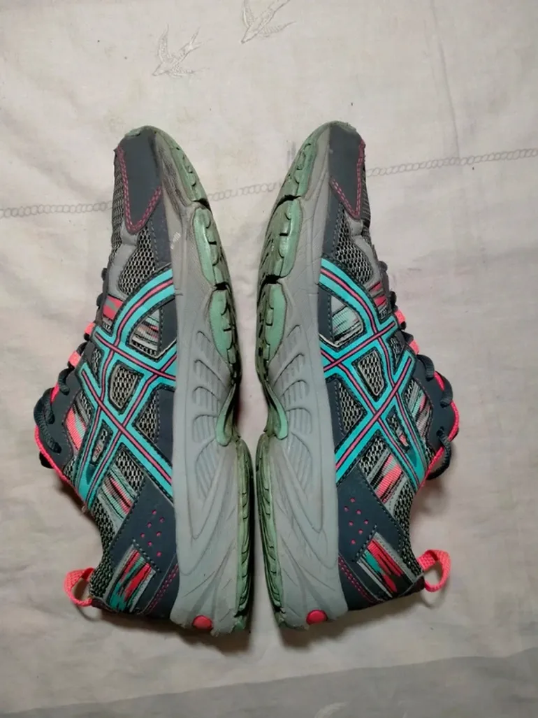 Used Asics Gel-Venture 5 bike — image 10 of 13