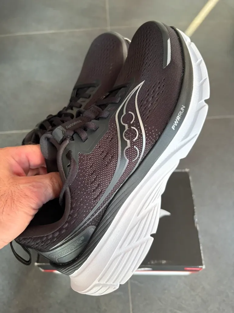Tweedehands Saucony Guide 18 bike — afbeelding 4 van 7