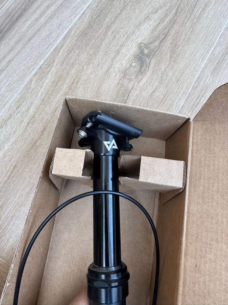 Used vertical 30, 9 x 350 2026 bike — image 5 of 5