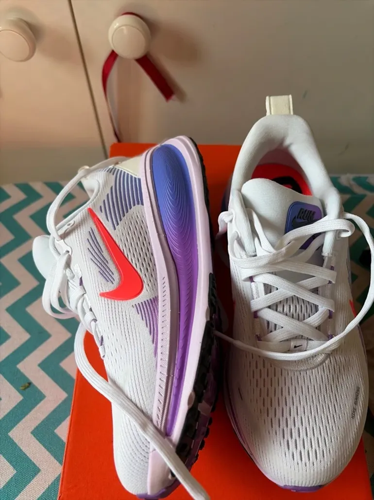 Used Nike Zoom X bike — image 2 of 5