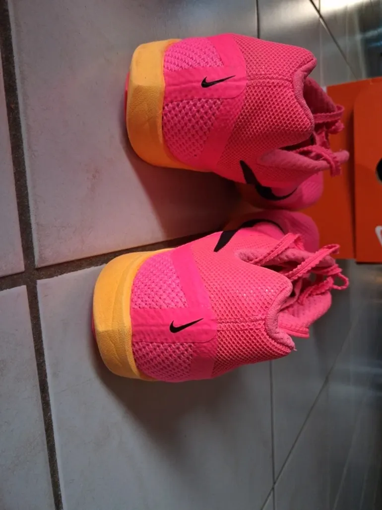 Nike Zoom Rival Distance bike usato — immagine 3 di 9