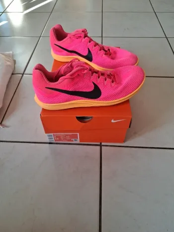 Nike Zoom Rival Distance bike usato