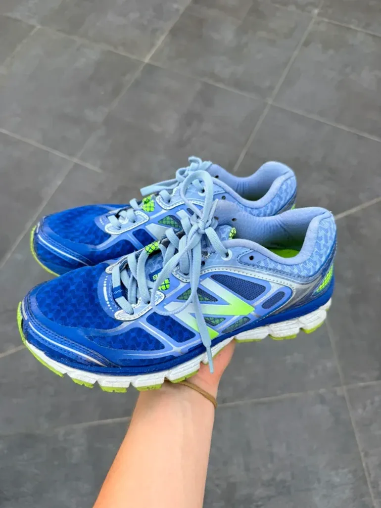 Gebrauchtes New Balance 860 v5 bike — Bild 2 von 3