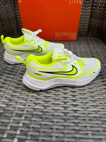 Nike Cosmic Runner bike d'occasion