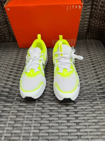 Nike Cosmic Runner bike d'occasion — image 2 sur 3