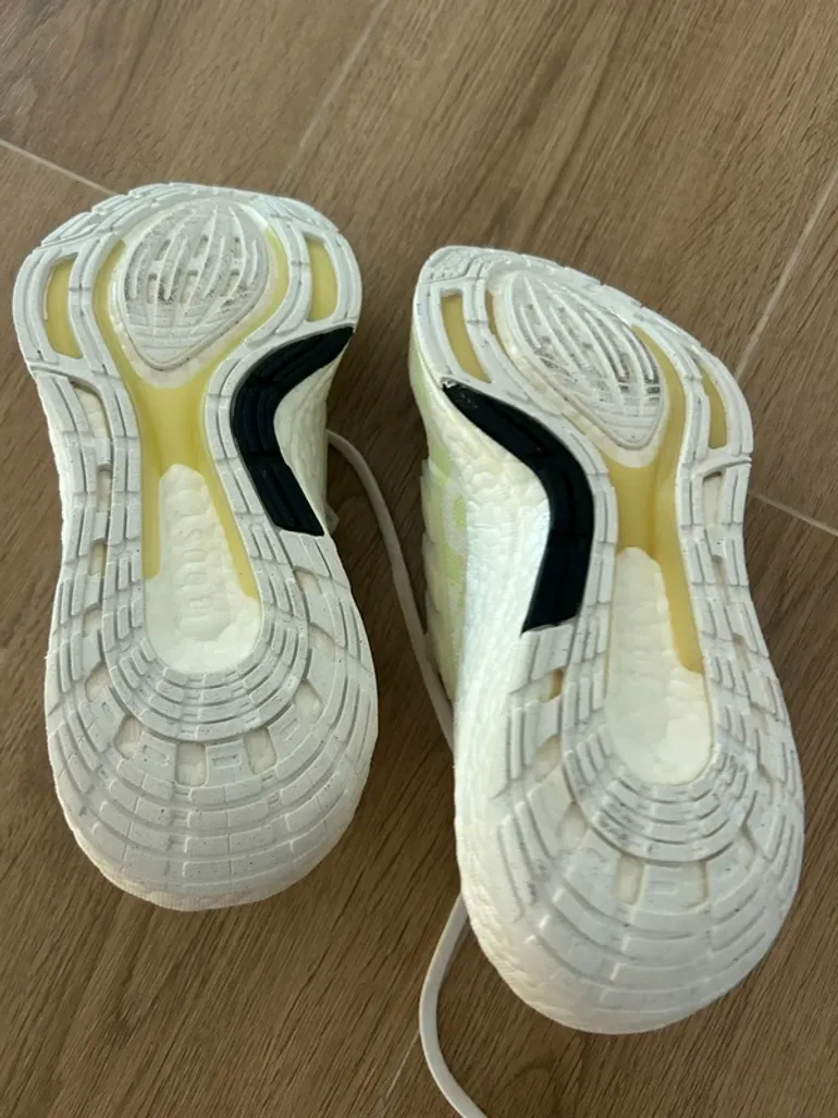 Gebrauchtes Adidas Ultraboost bike — Bild 3 von 3